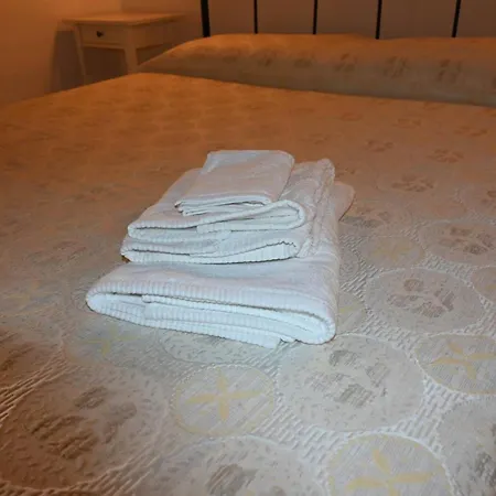 Penelope Apartment *