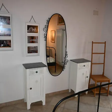 Penelope Apartment *